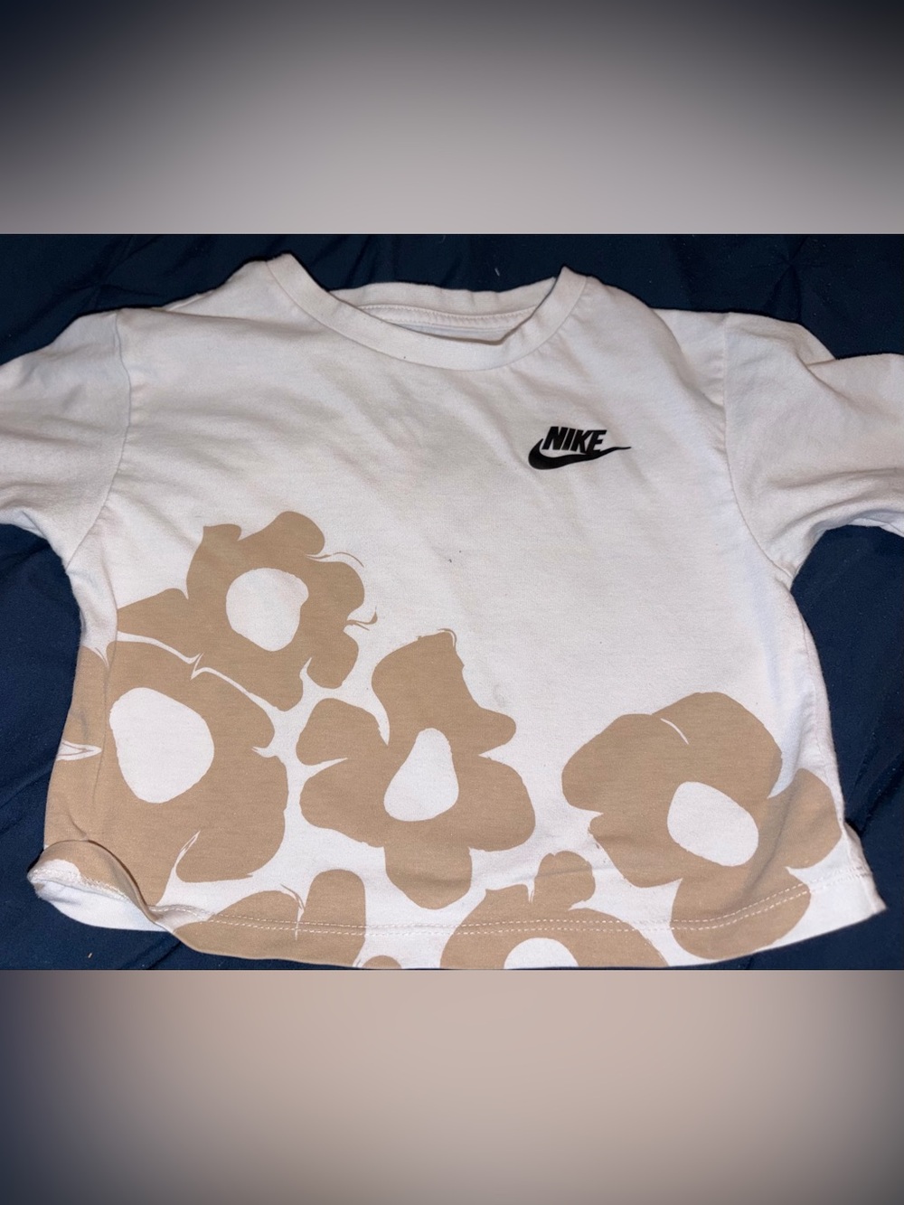 Girls Nike top
